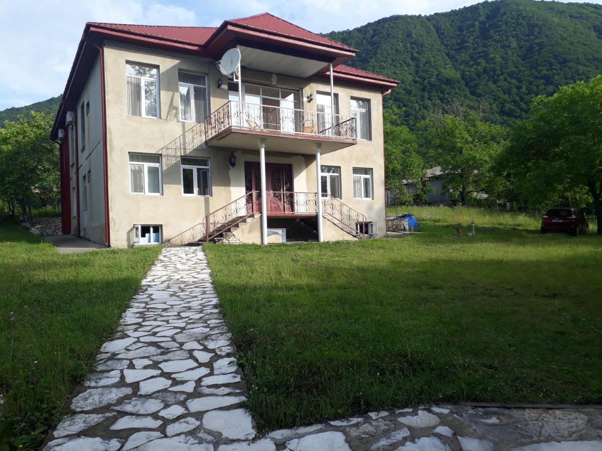 House At The Forest / Სახლი Ტყის Პირას Hotel Gordi Kültér fotó